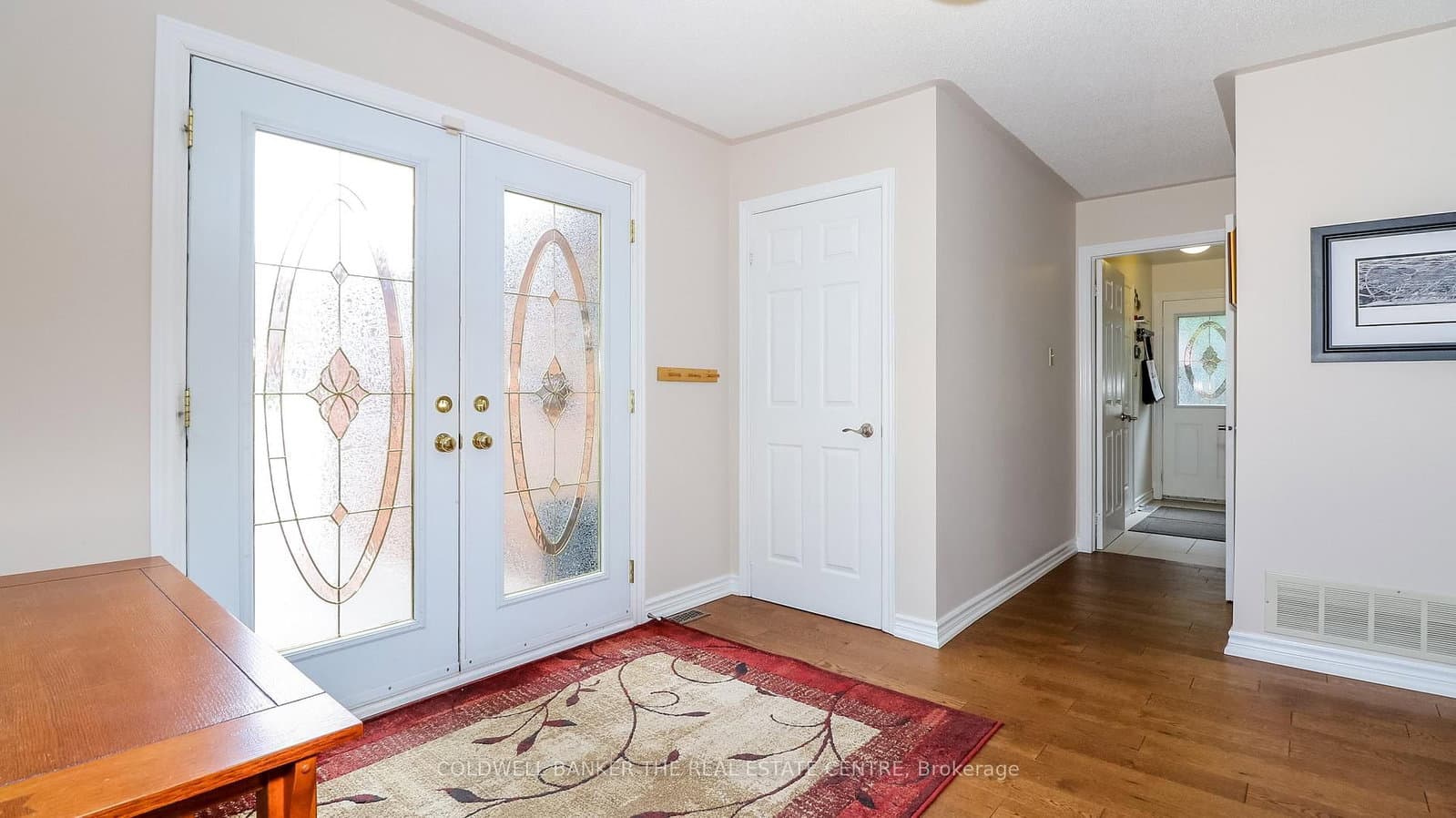 37 Falling Brook Drive, Barrie, ON — photo 3
