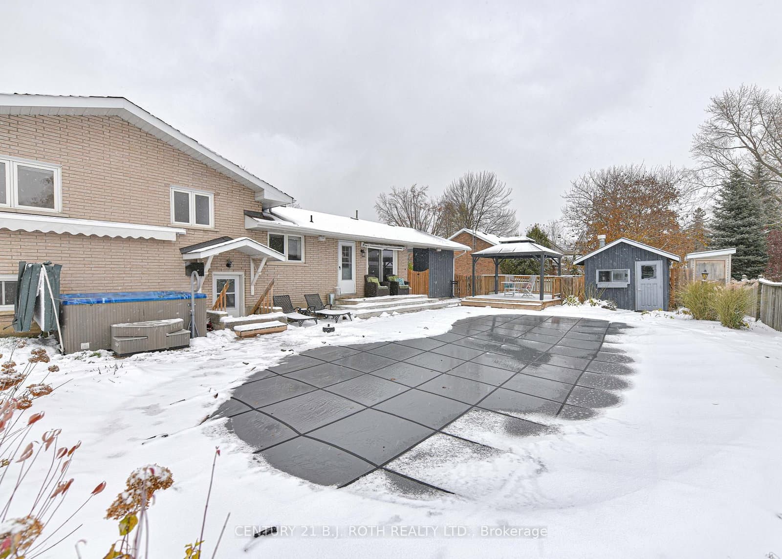 201 Point Street, Clearview, ON — photo 2