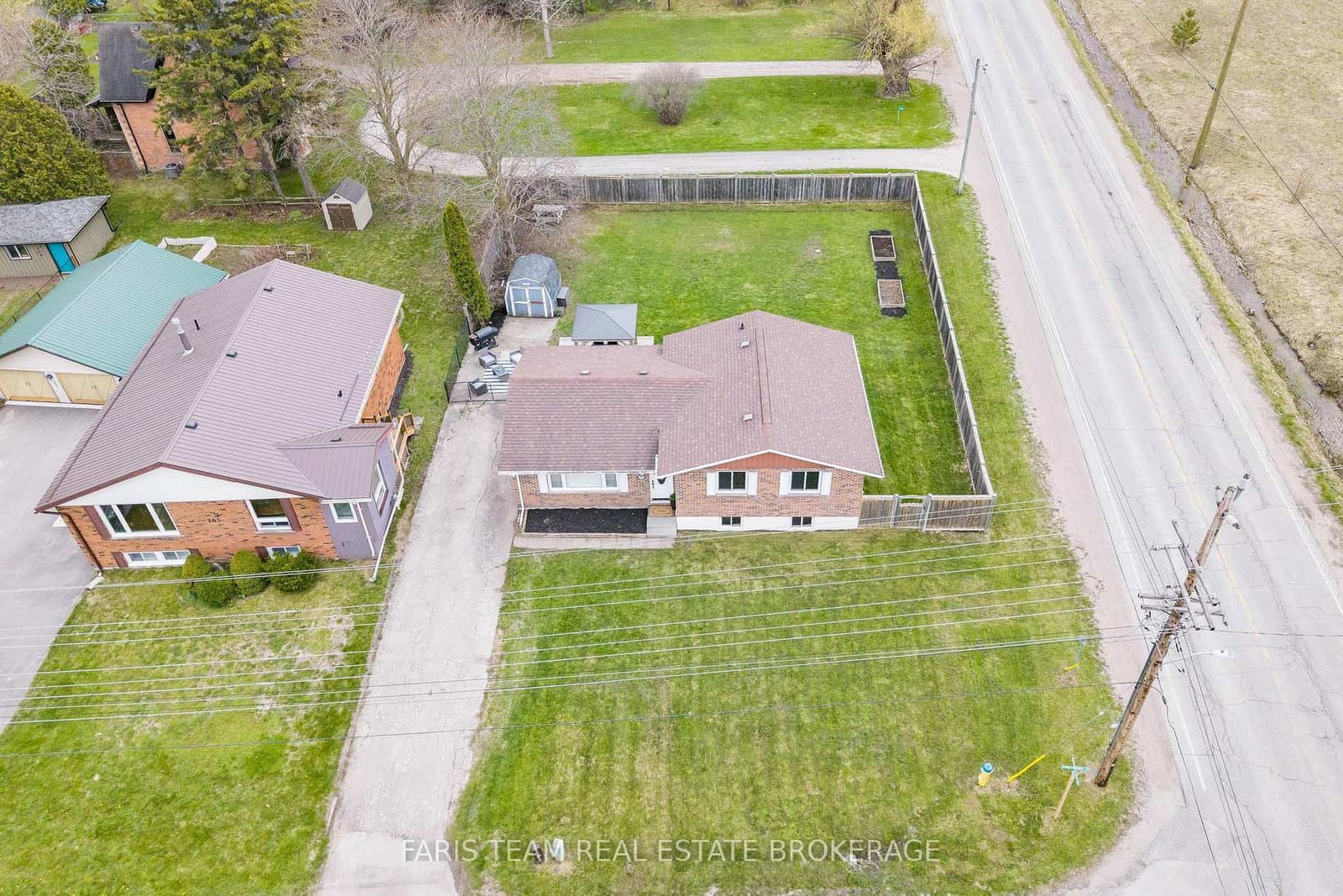 201 Christopher Street, Clearview, ON — photo 2