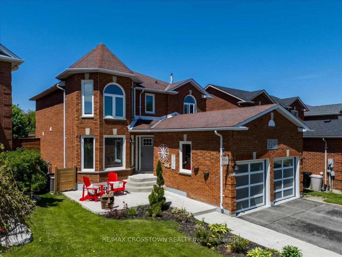 92 Golden Meadow Road, Barrie, ON — photo 2