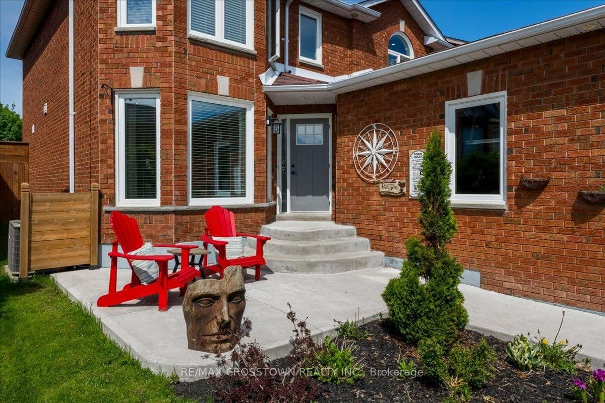 92 Golden Meadow Road, Barrie, ON — photo 3
