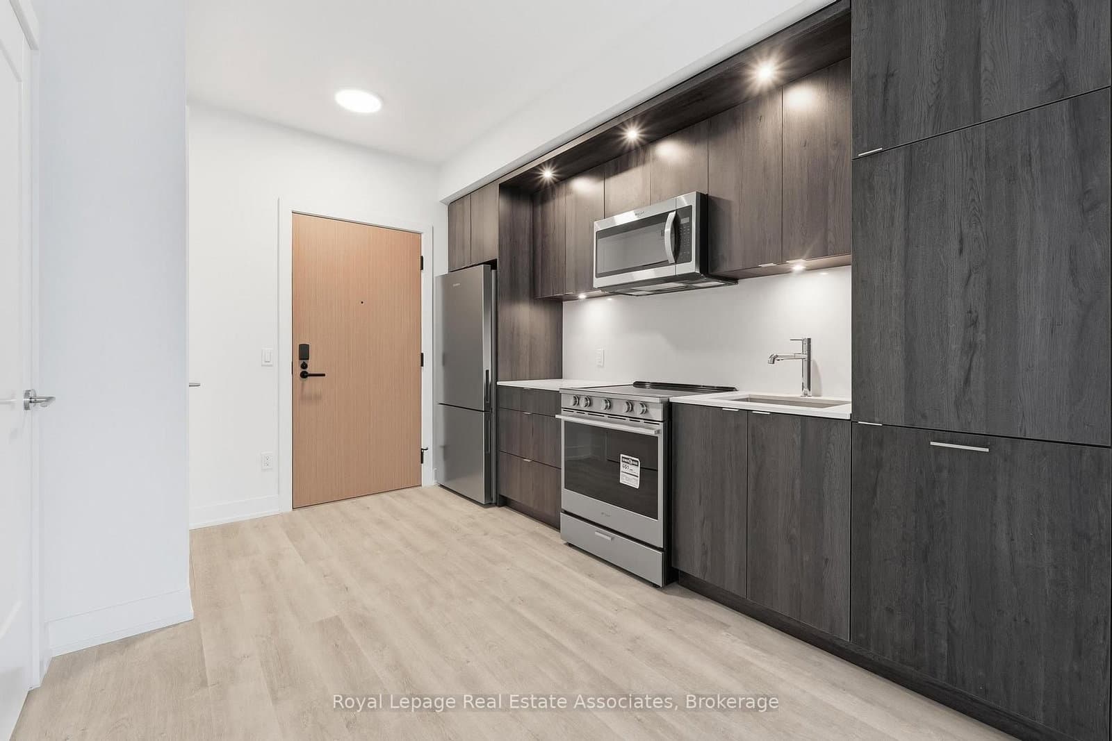 514 - 25 Cordova Avenue, Toronto, ON — photo 3