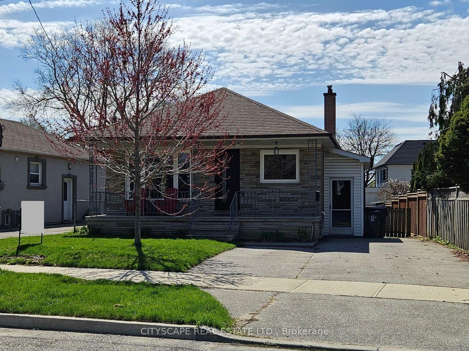 87 Savona Drive, Toronto, ON — photo 3