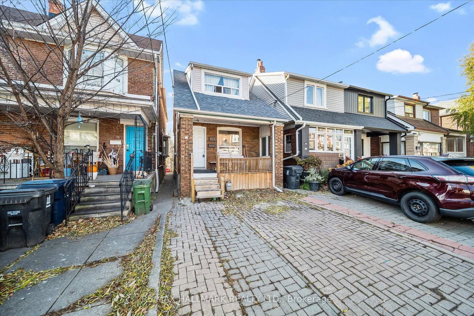 160 Silverthorn Avenue, Toronto, ON — photo 2