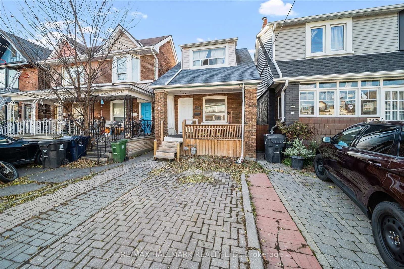 160 Silverthorn Avenue, Toronto, ON — photo 3