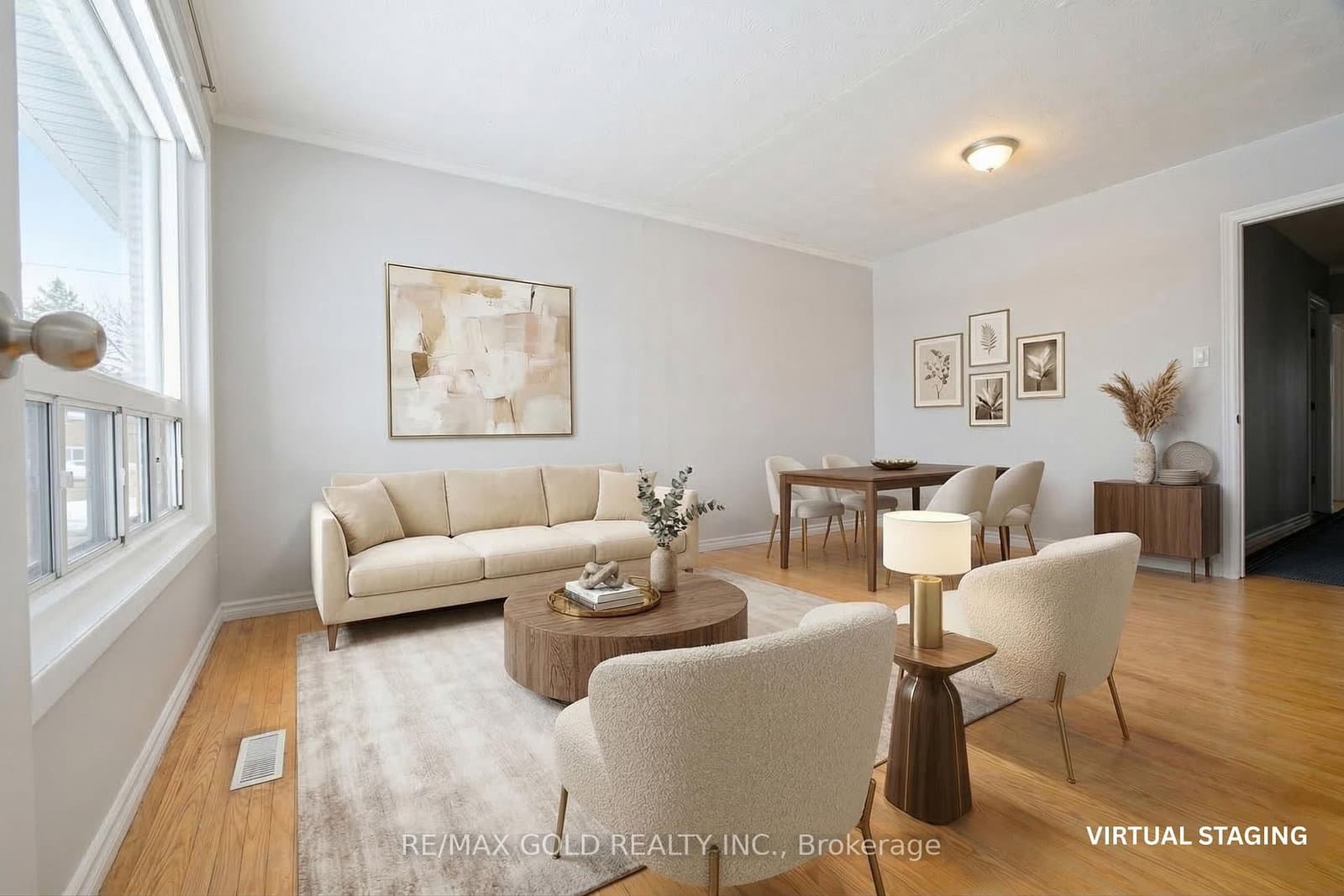 130 Duncanwoods Drive, Toronto, ON — photo 2
