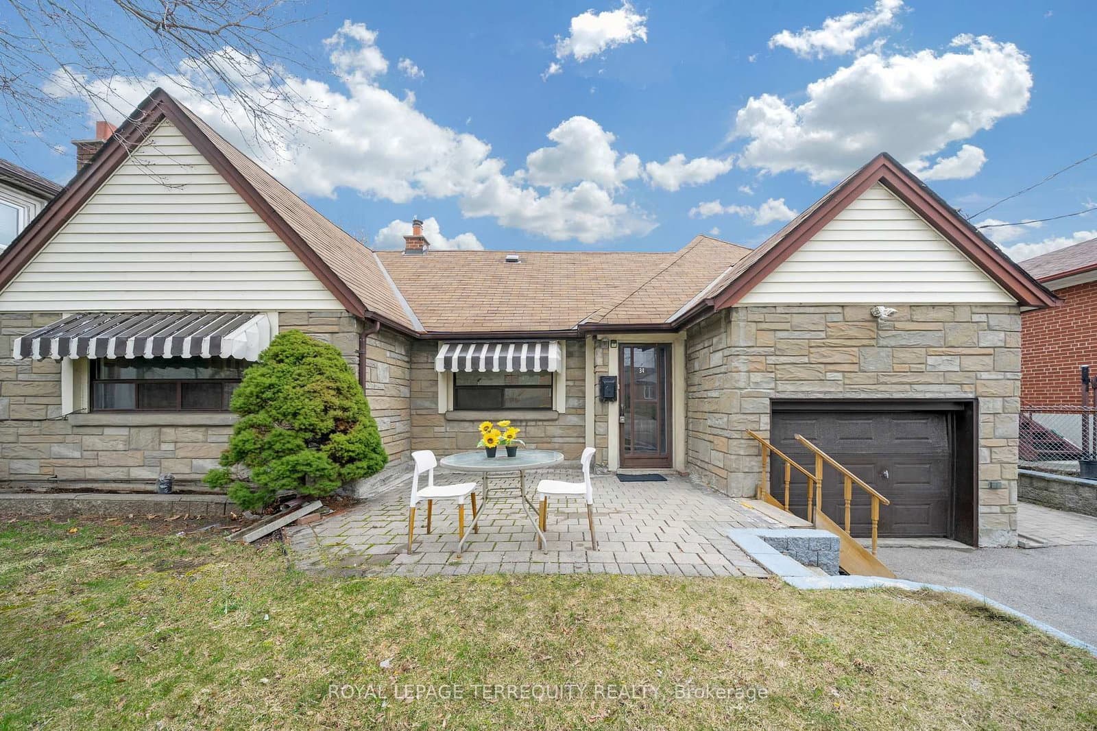 34 Downsview Avenue, Toronto, ON