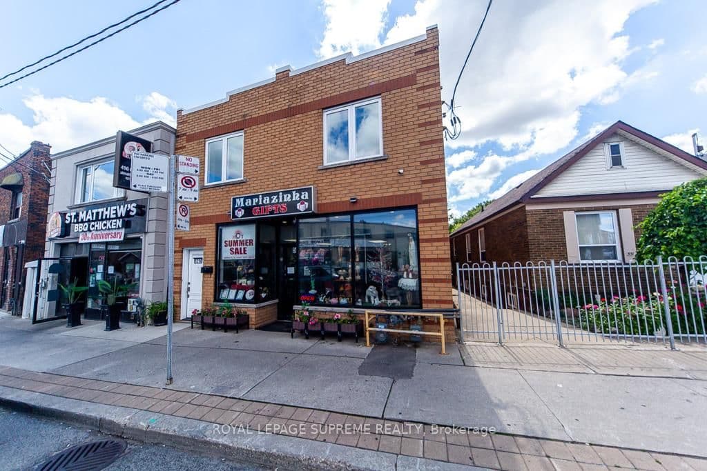529 Rogers Road, Toronto, ON — photo 3