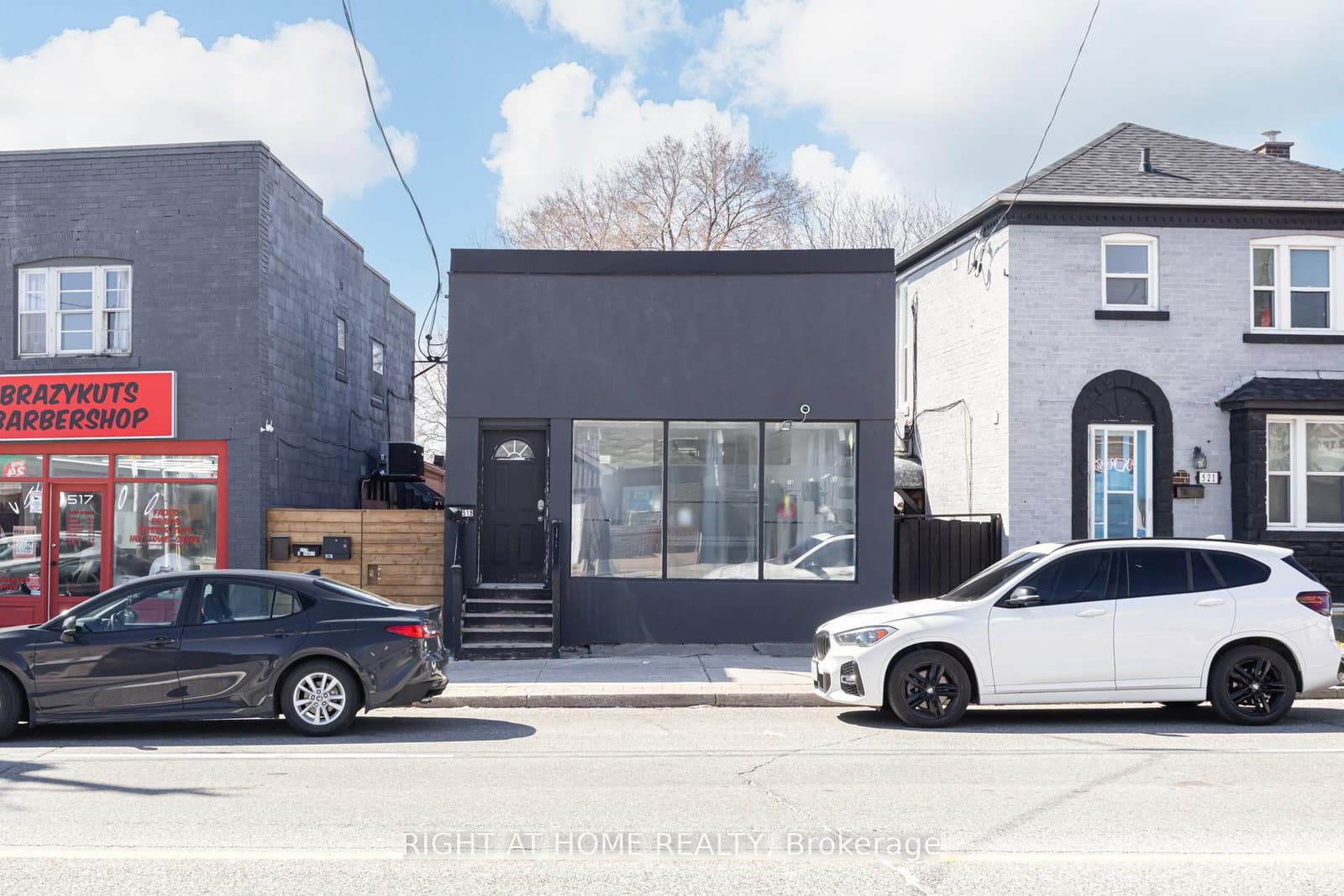 519 Rogers Road, Toronto, ON — photo 2