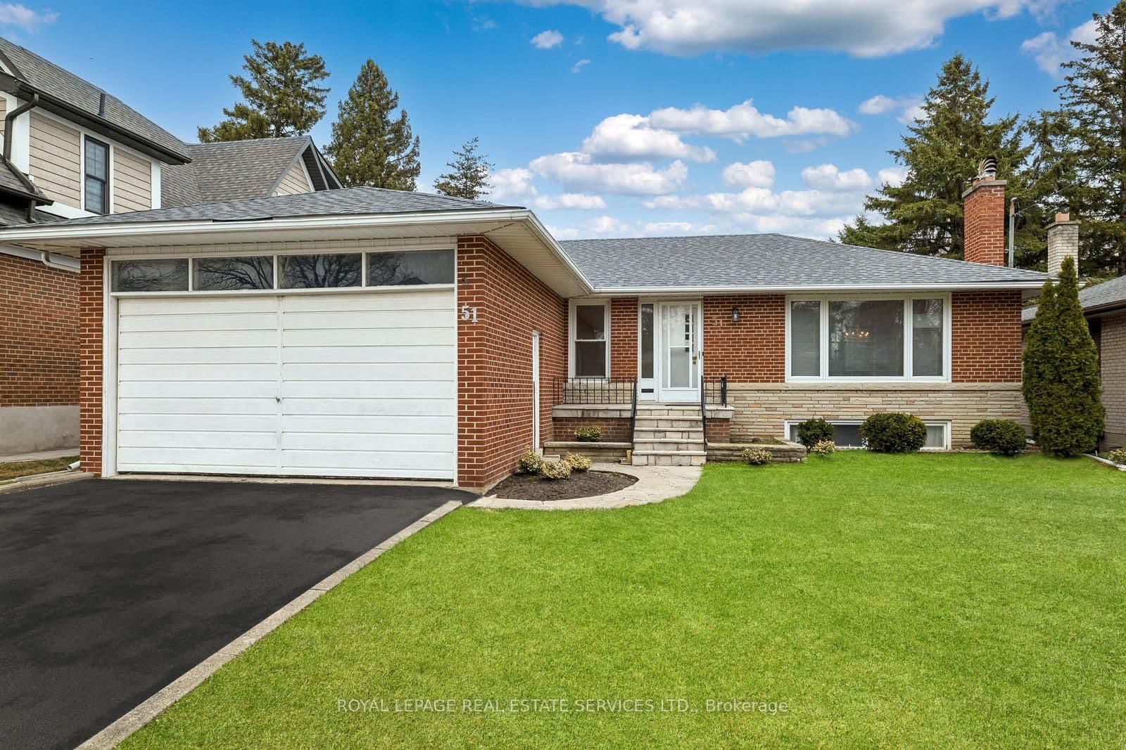 51 Smithwood Drive, Toronto, ON