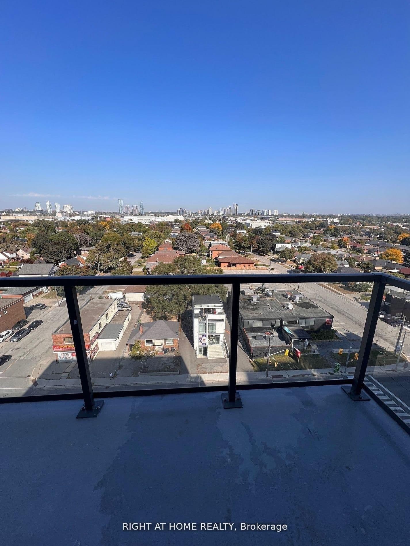 1003 - 1195 The Queensway, Toronto, ON — photo 3