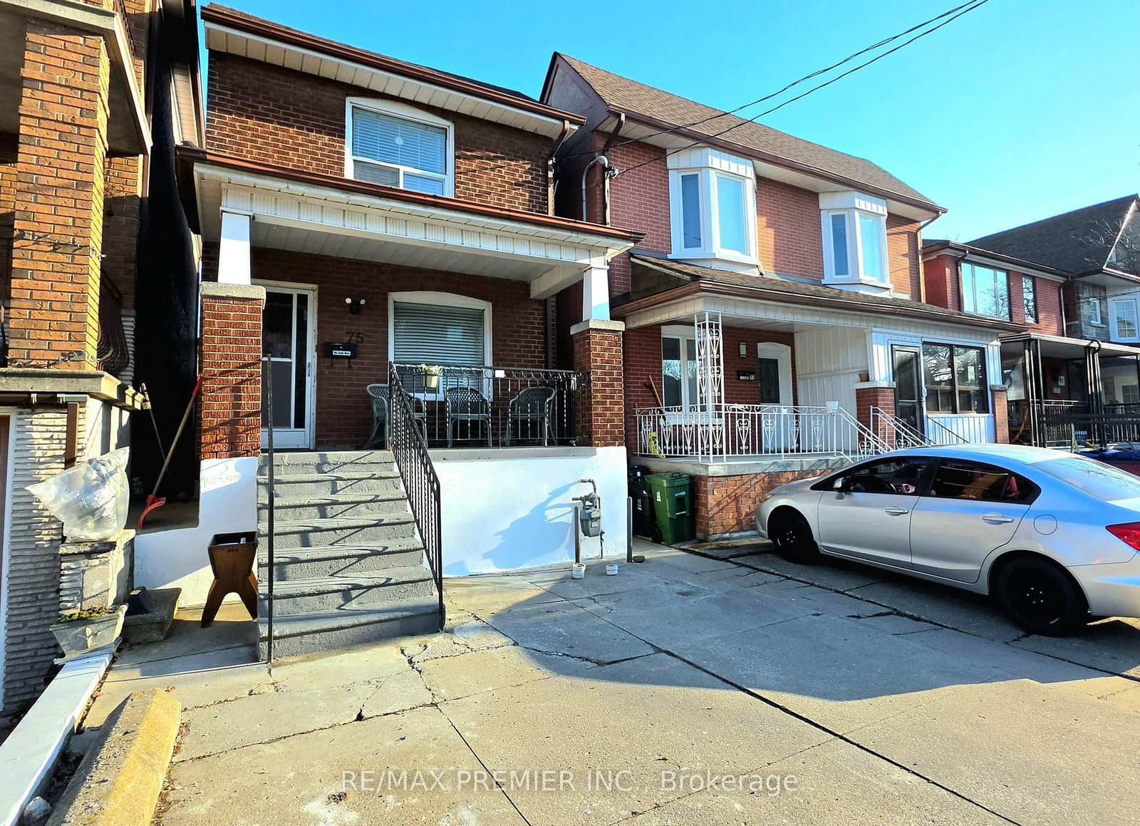 75 Auburn Avenue, Toronto, ON