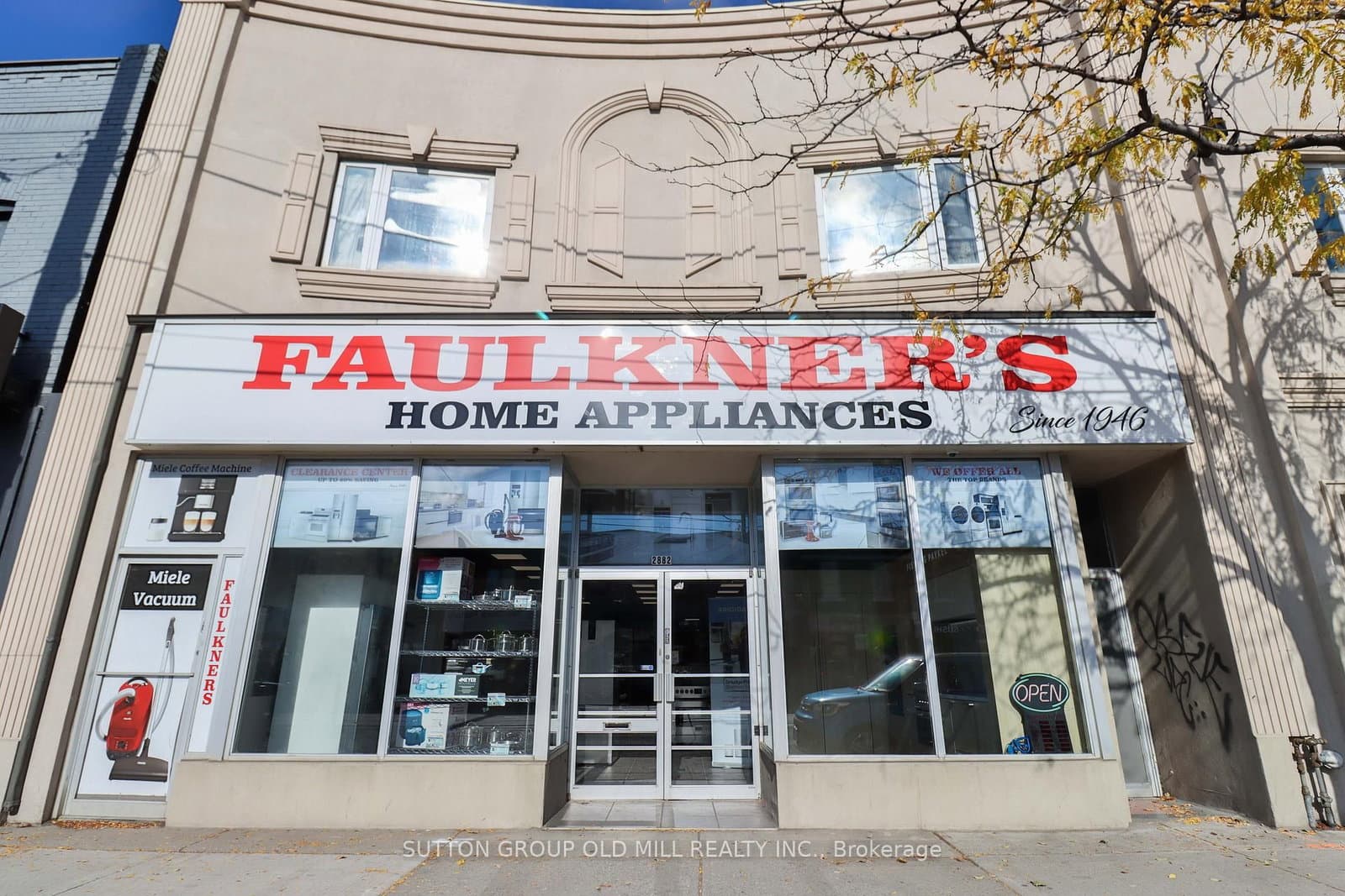 2882 Lake Shore Boulevard, Toronto, ON — photo 2