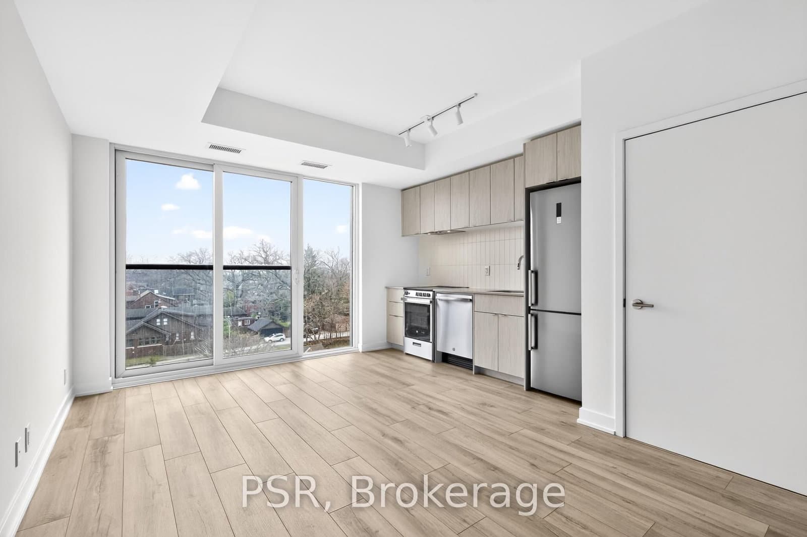 707 - 1660 Bloor Street, Toronto, ON
