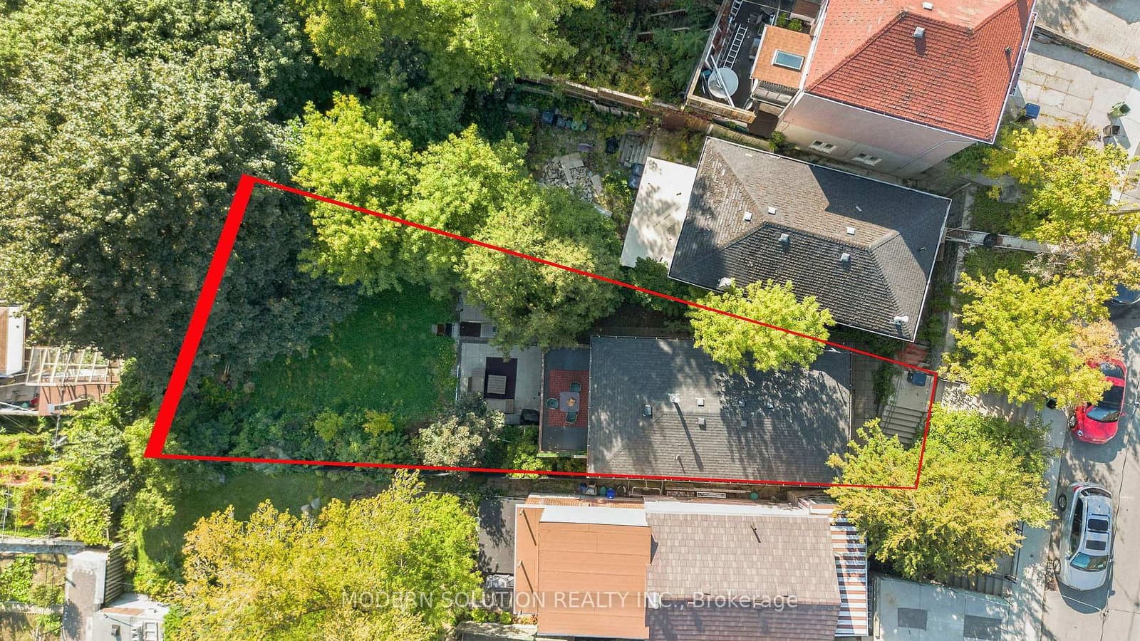 5A Dynevor Road, Toronto, ON — photo 3