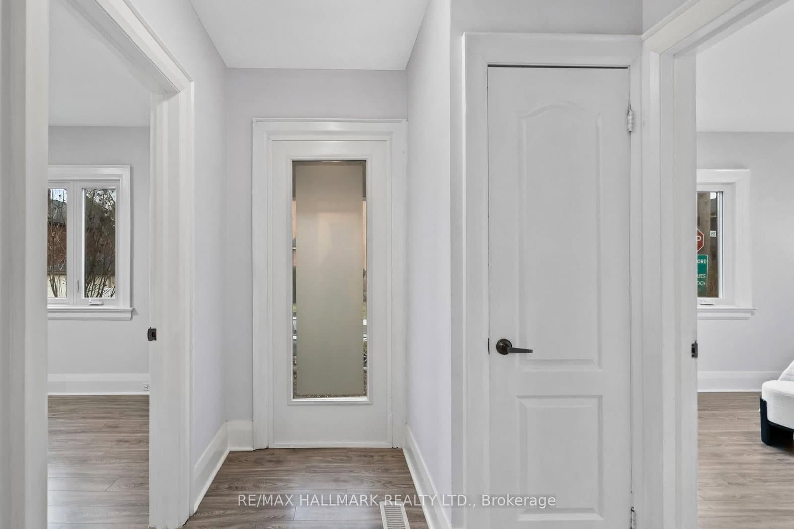 431 Beresford Avenue, Toronto, ON — photo 3