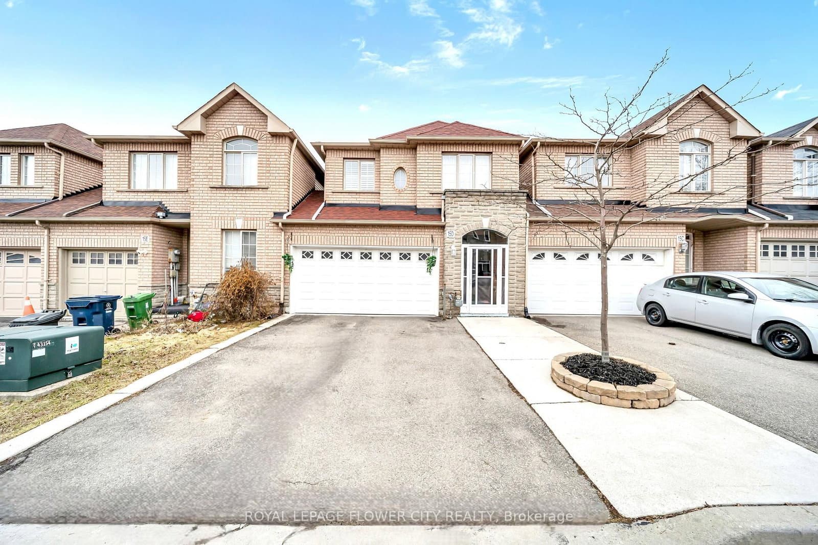 15D View Green Crescent, Toronto, ON — photo 3