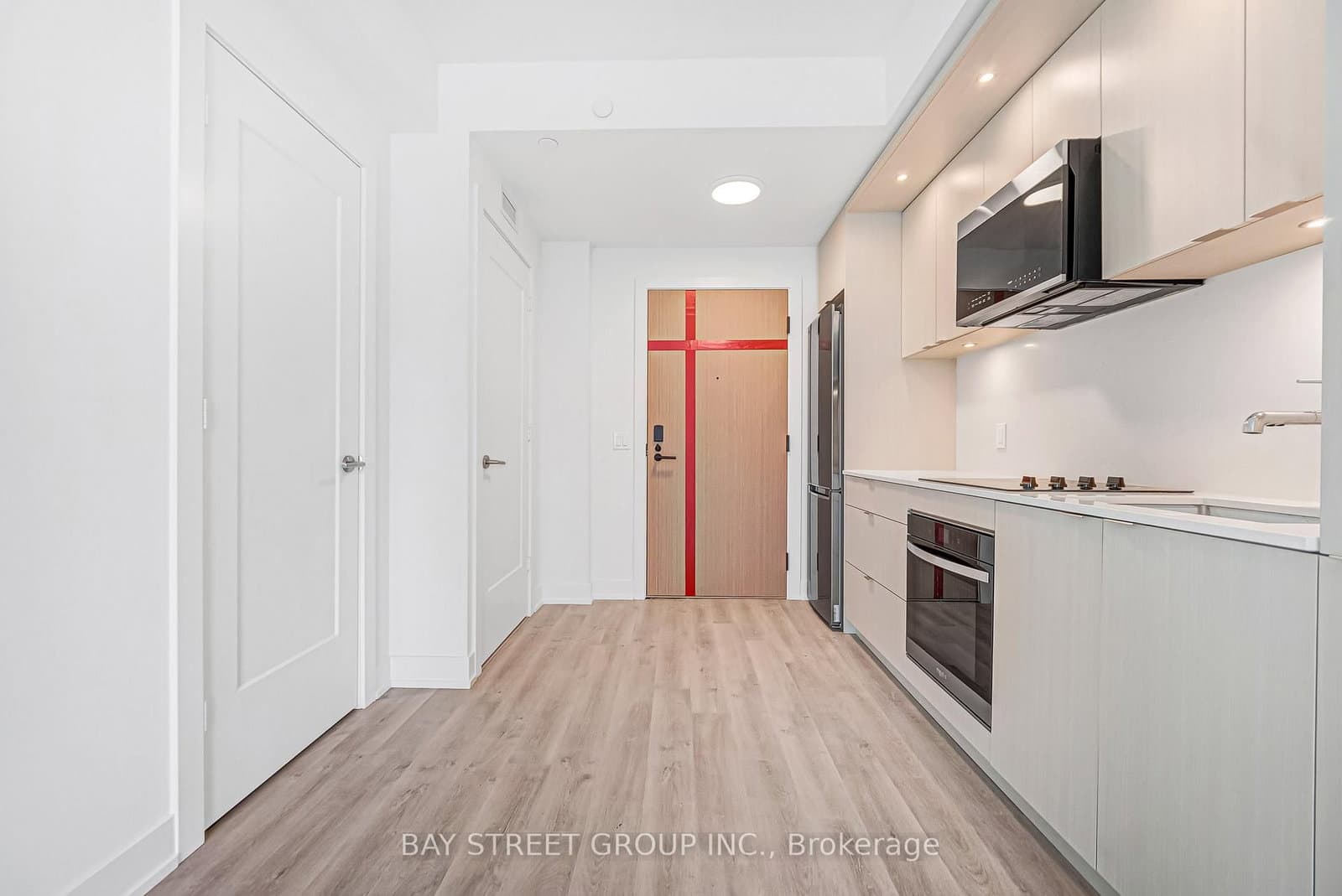 25 Cordova Avenue, Toronto, ON — photo 2