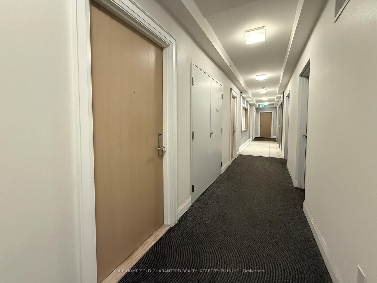 302 - 16 McAdam Avenue, Toronto, ON — photo 2