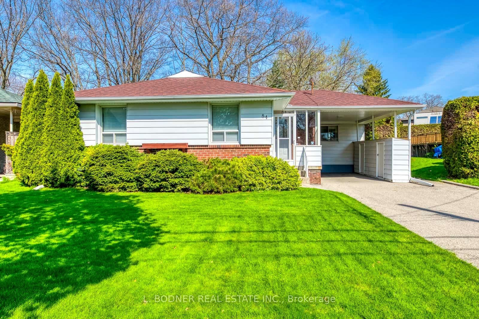 84 Ravenscrest Drive, Toronto, ON