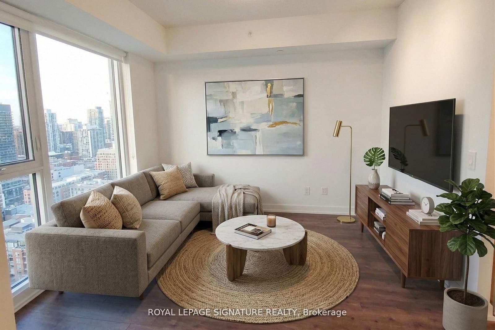 305 - 30 Samuel Wood Way, Toronto, ON — photo 3