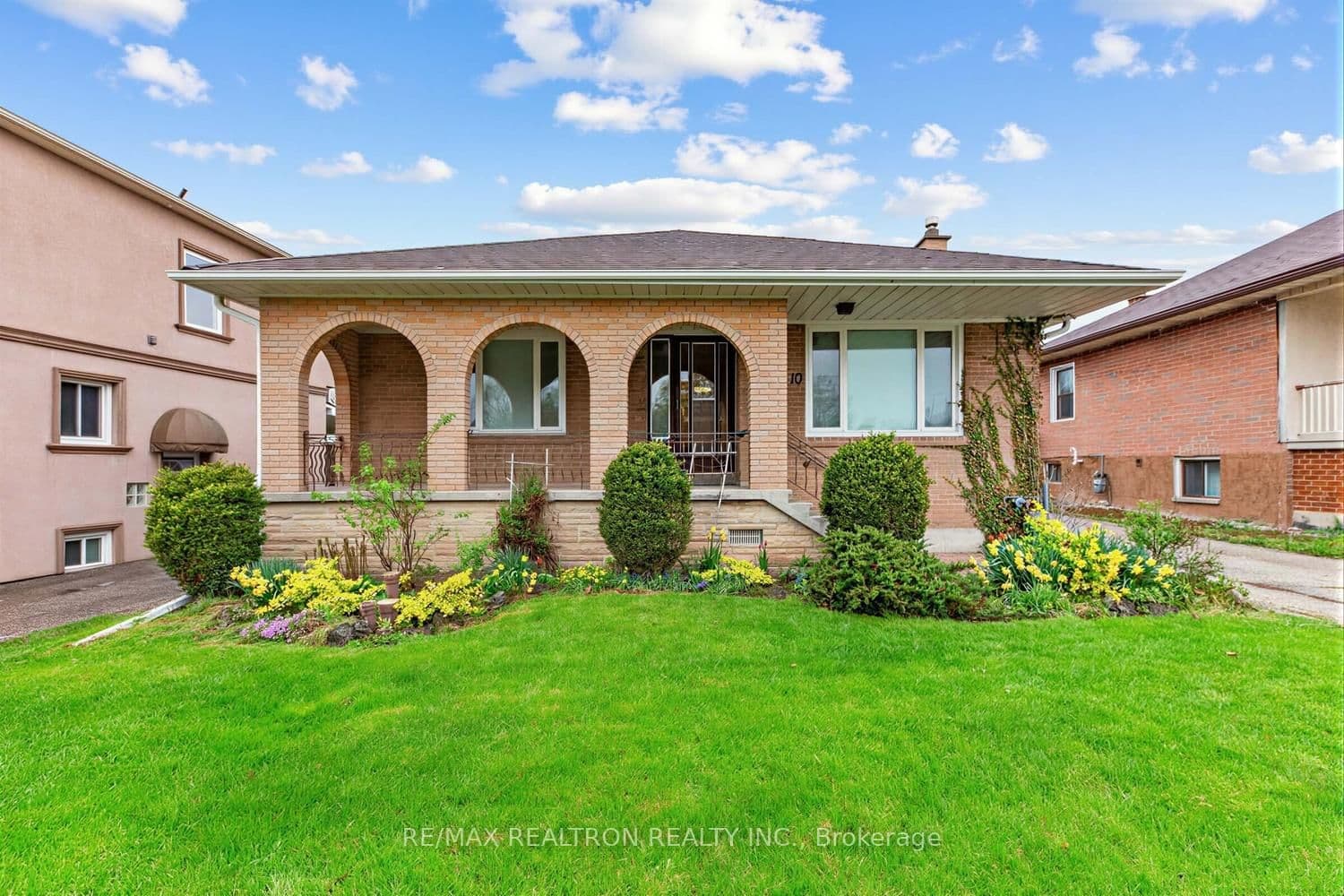 10 Tumpane Street, Toronto, ON