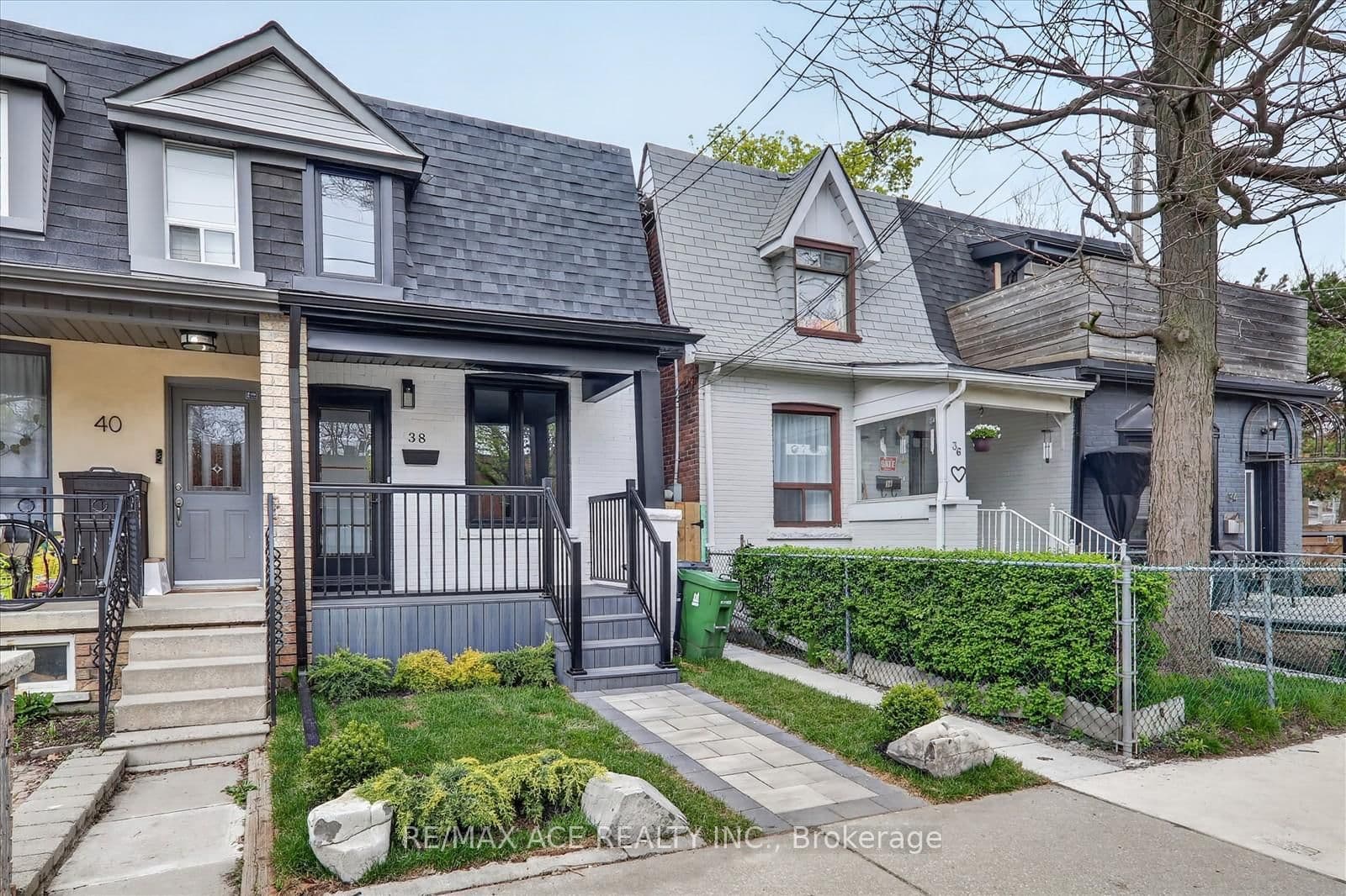 38 Pelham Avenue, Toronto, ON — photo 3