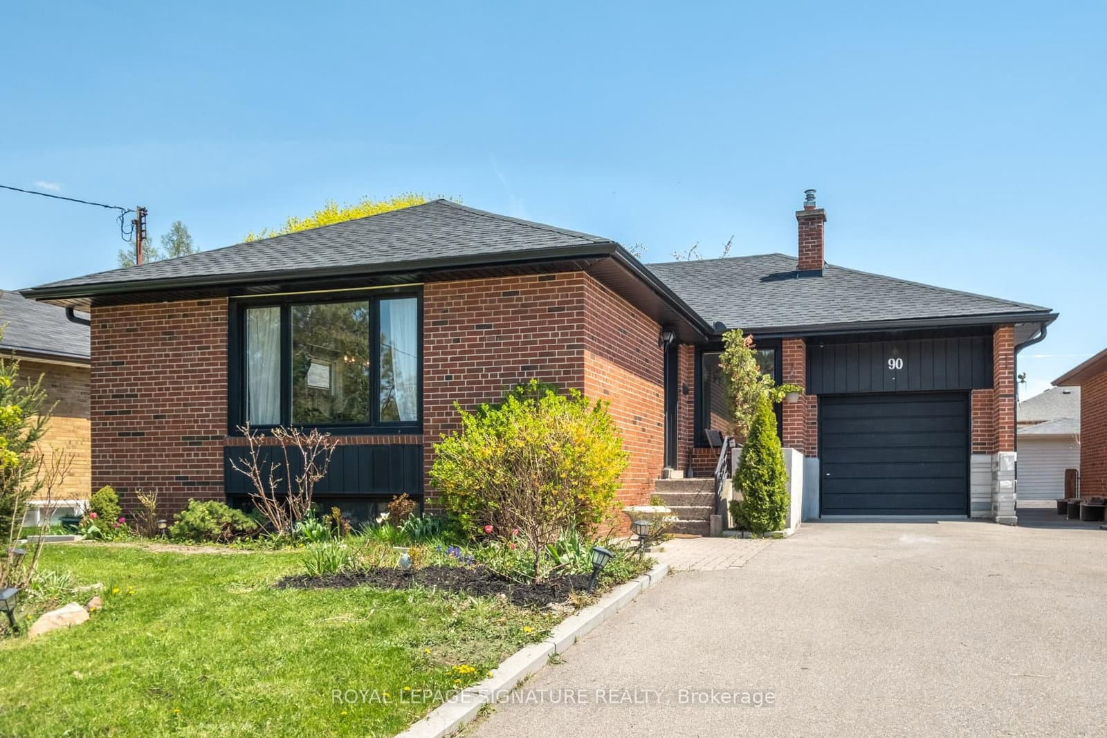 90 Whitburn Crescent, Toronto, ON