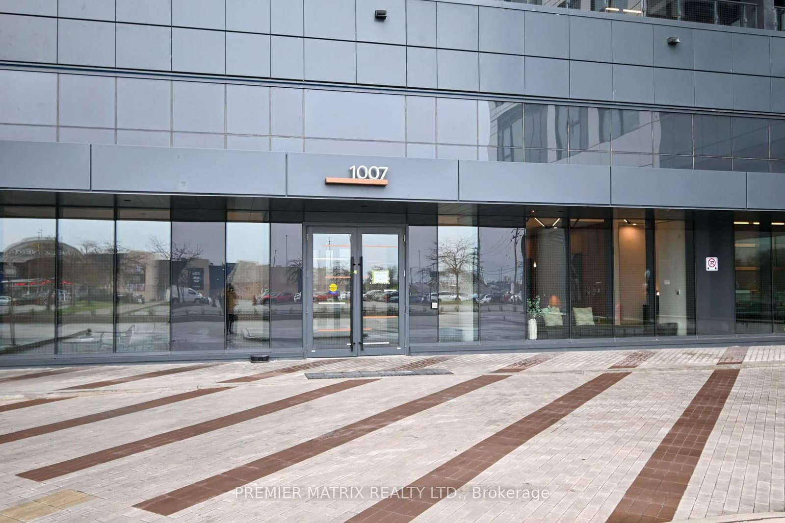 430 - 1007 The Queensway, Toronto, ON — photo 3