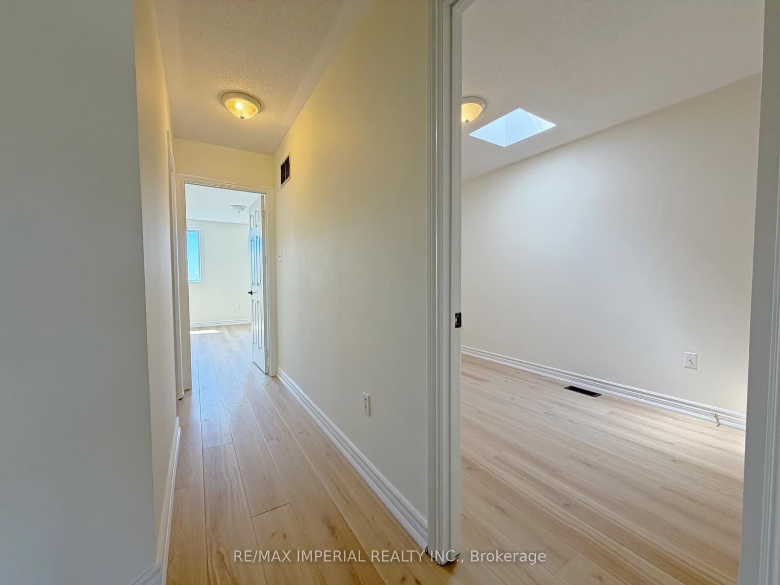 623-623A The Queensway, Toronto, ON — photo 3