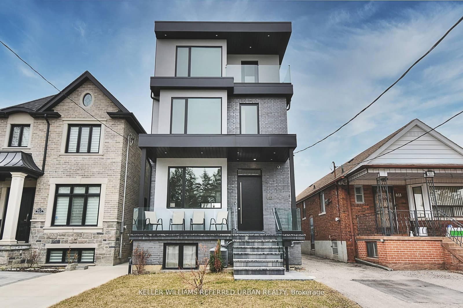613 Harvie Avenue, Toronto, ON