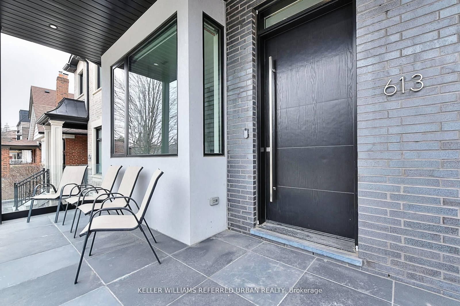 613 Harvie Avenue, Toronto, ON — photo 3