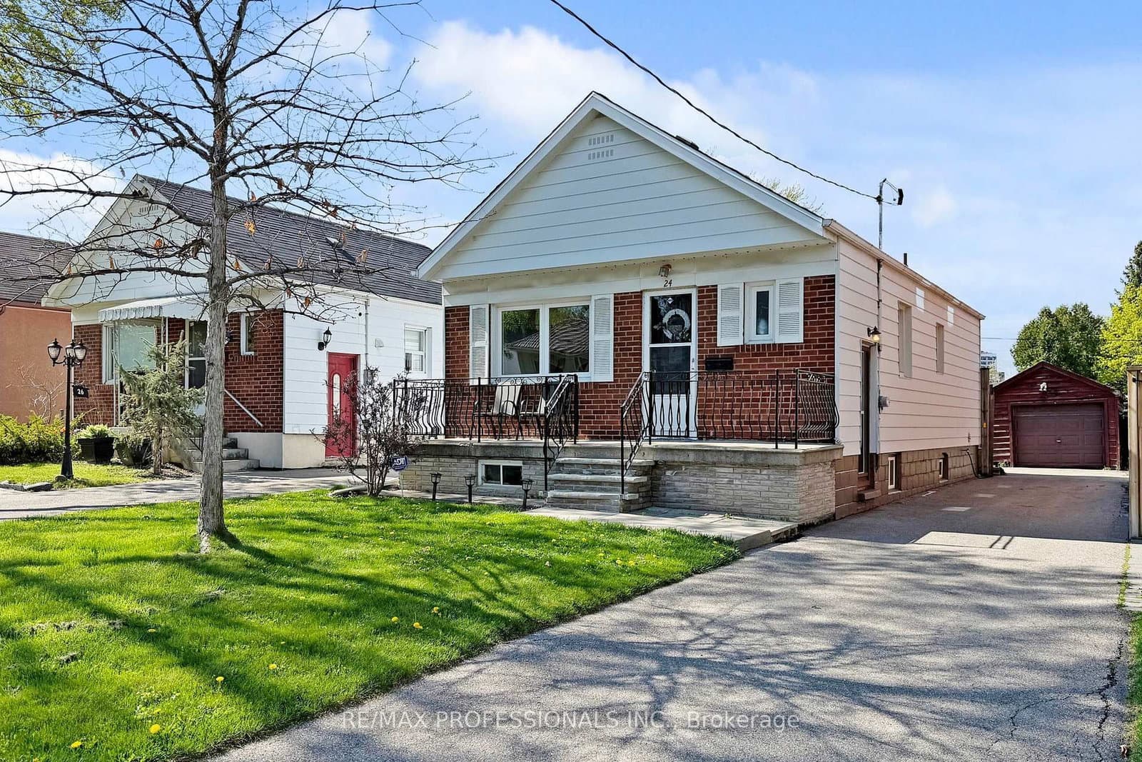 24 Braeburn Avenue, Toronto, ON