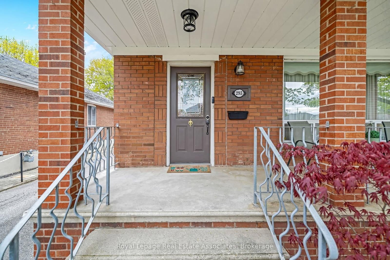 293 Thirtieth Street, Toronto, ON — photo 3