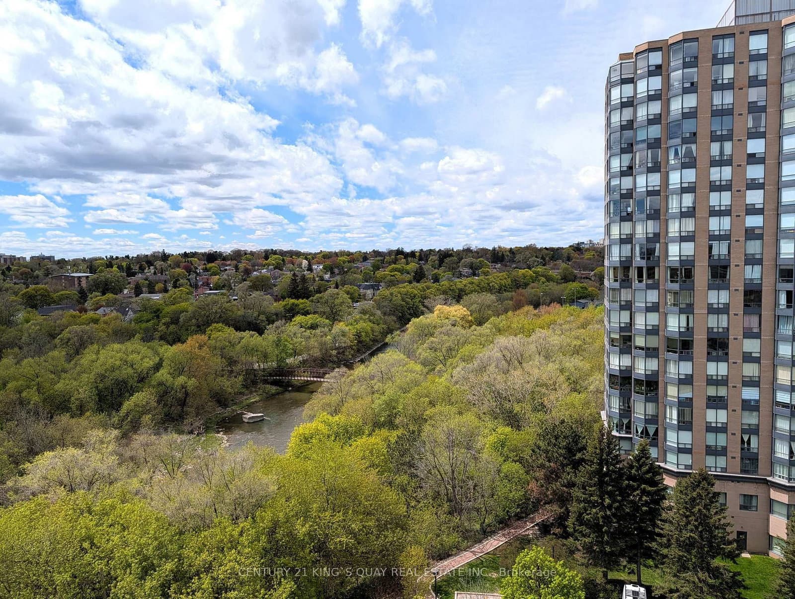907 - 10 Wilby Crescent, Toronto, ON