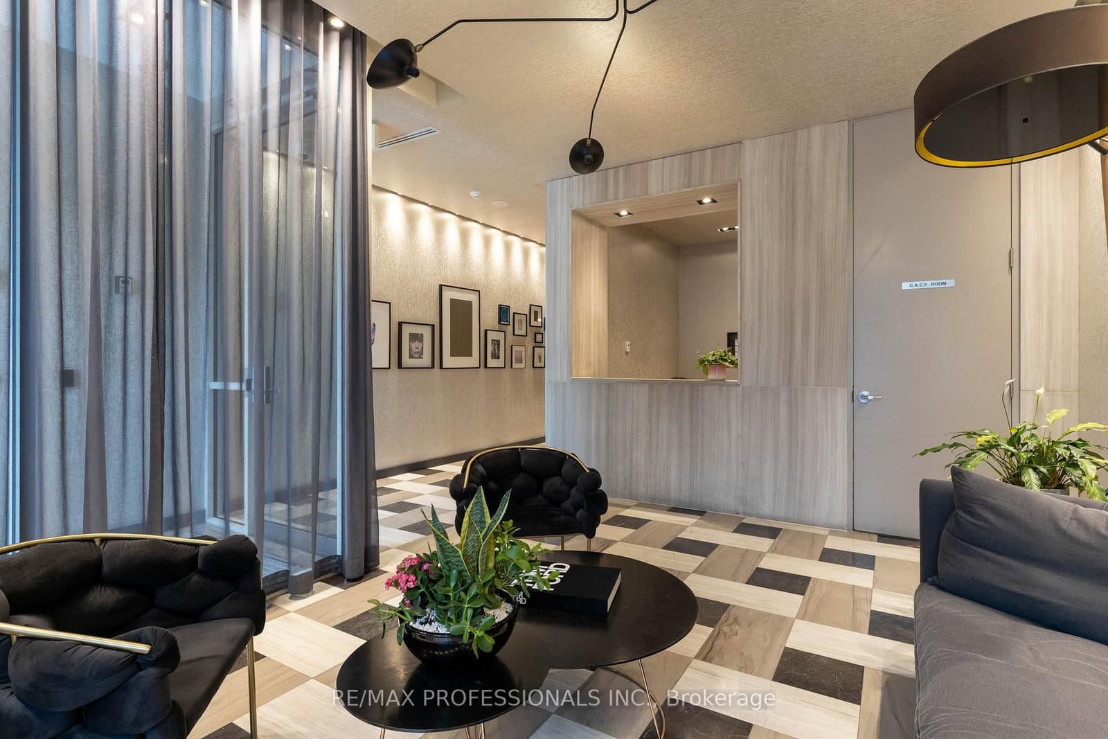 410 - 1638 Bloor Street, Toronto, ON — photo 2