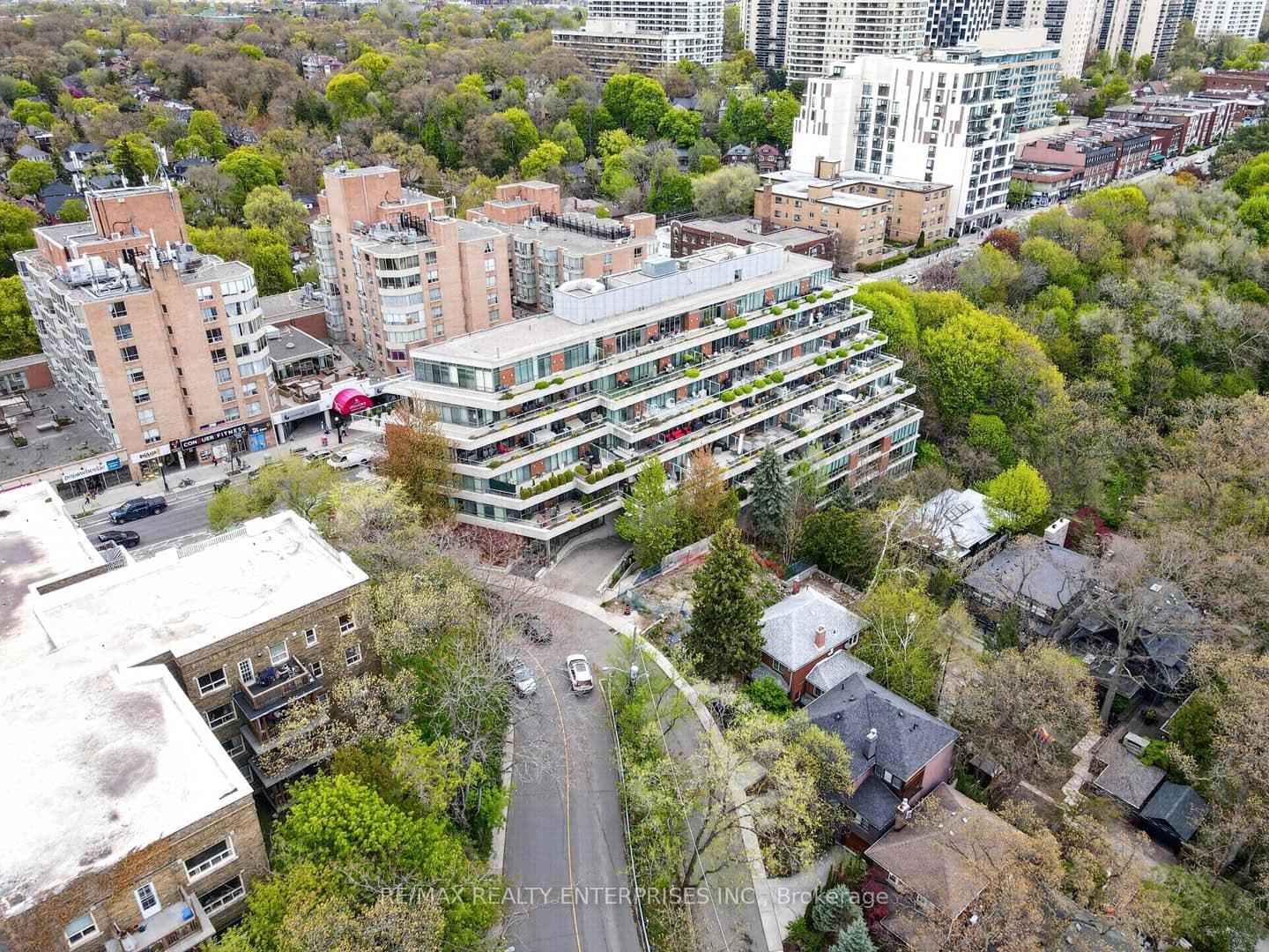 802 - 383 Ellis Park Road, Toronto, ON — photo 3