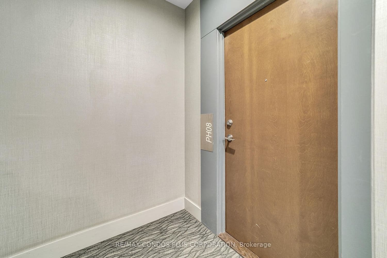 PH08 - 2212 Lake Shore Boulevard, Toronto, ON — photo 3