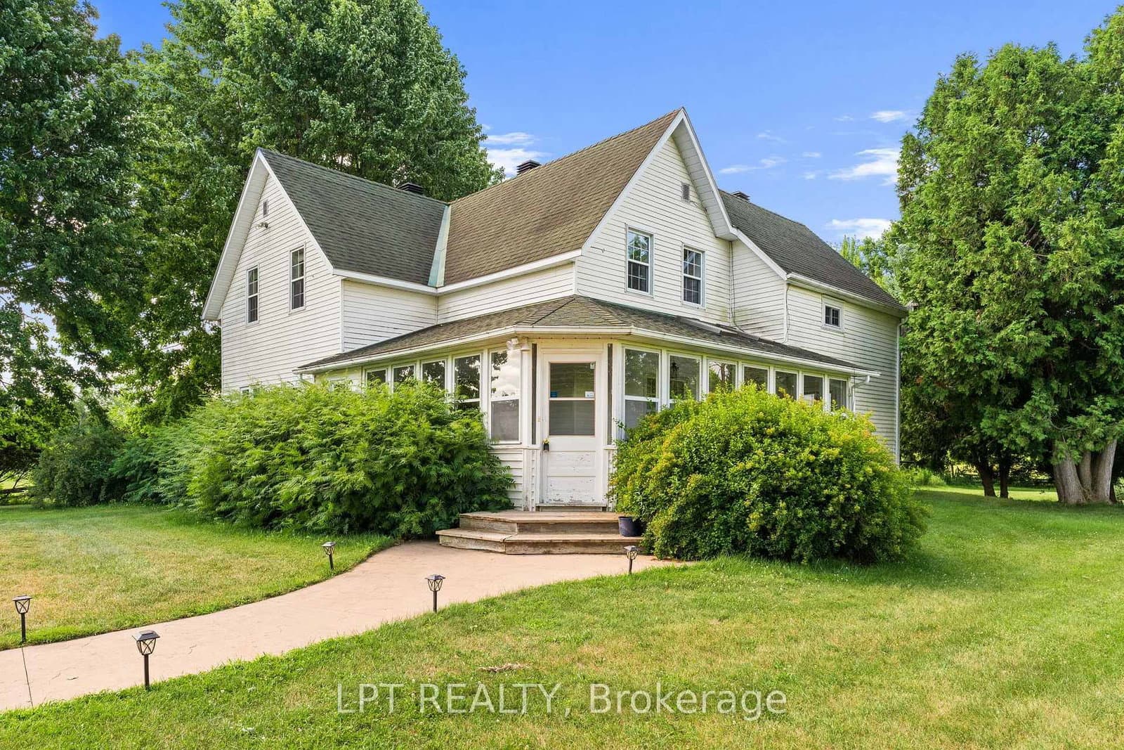 7928 Jock Trail, Richmond, ON