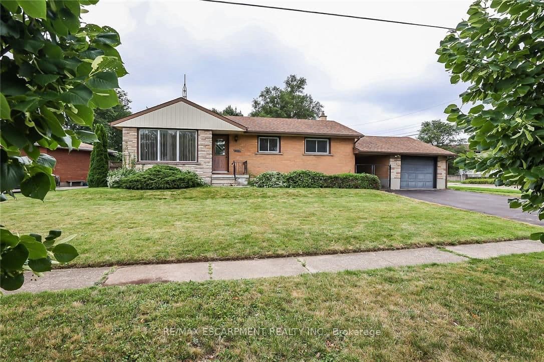5750 Hodgson Avenue, Niagara Falls, ON — photo 2
