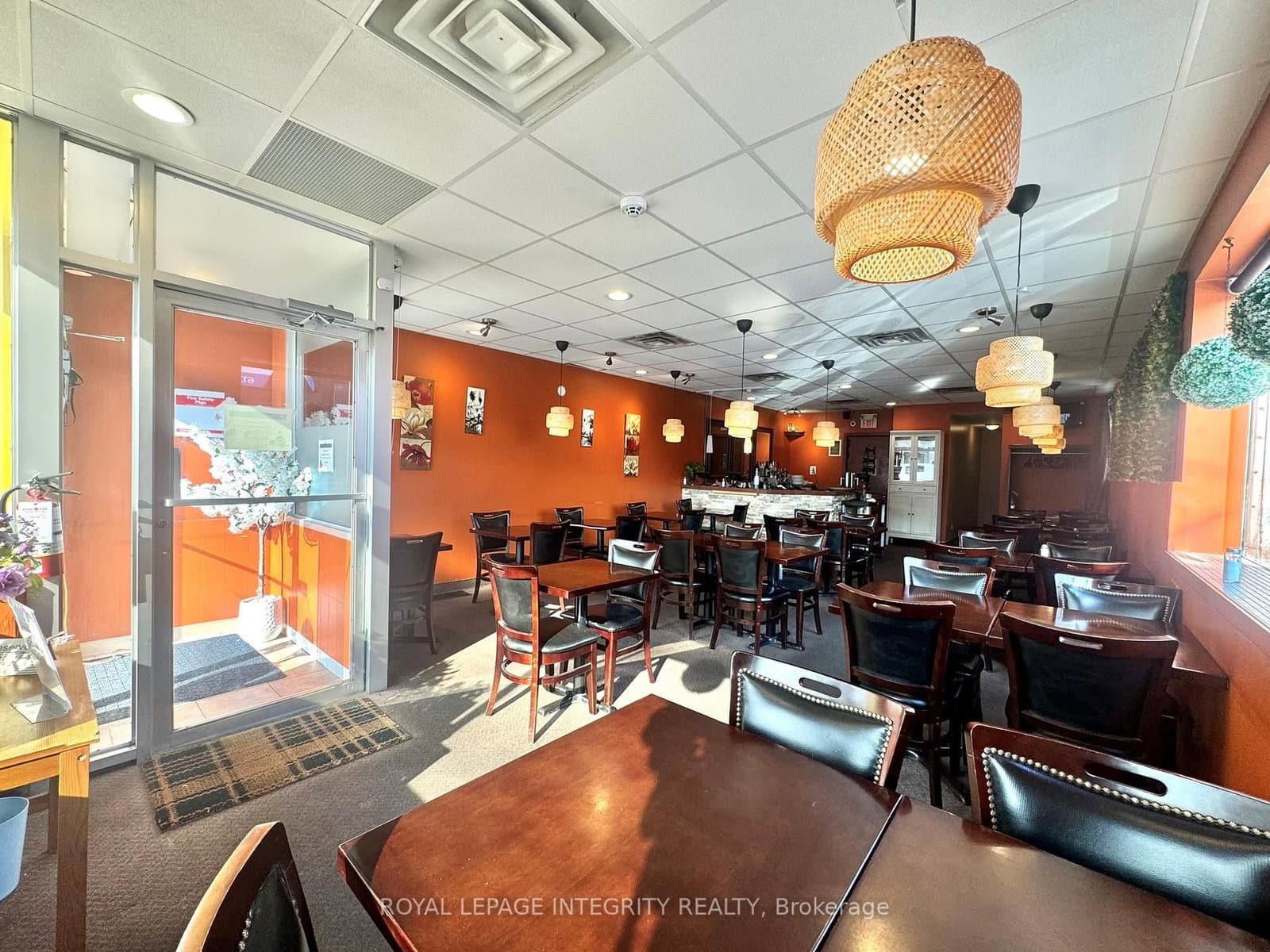 511 Bank Street, Ottawa, ON — photo 3