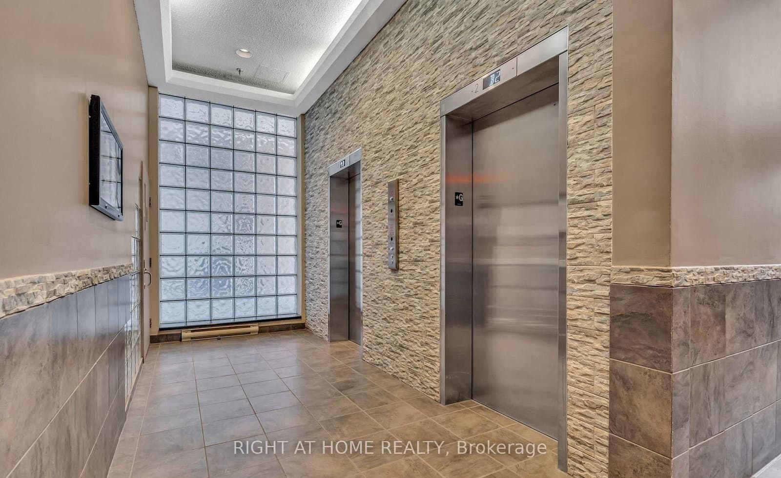 106 - 99 Holland Avenue, Ottawa, ON — photo 3