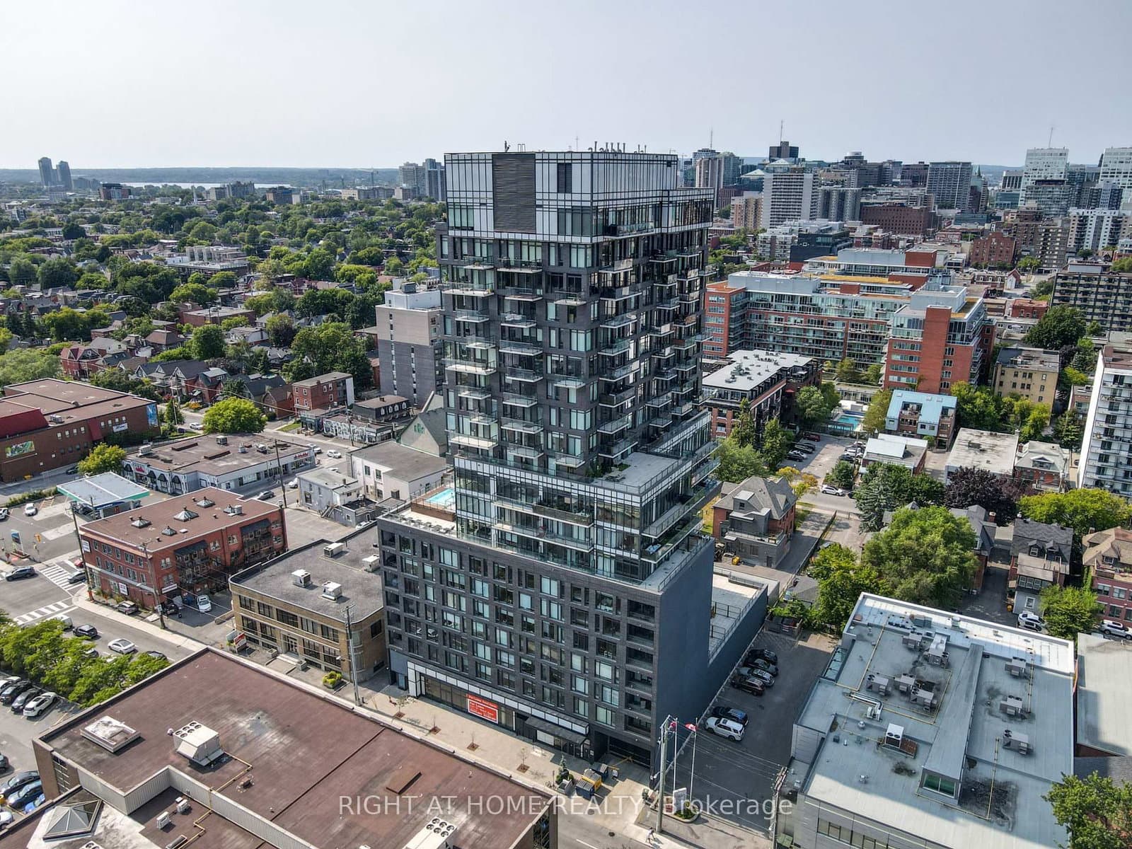 705 - 203 CATHERINE Street, Ottawa, ON