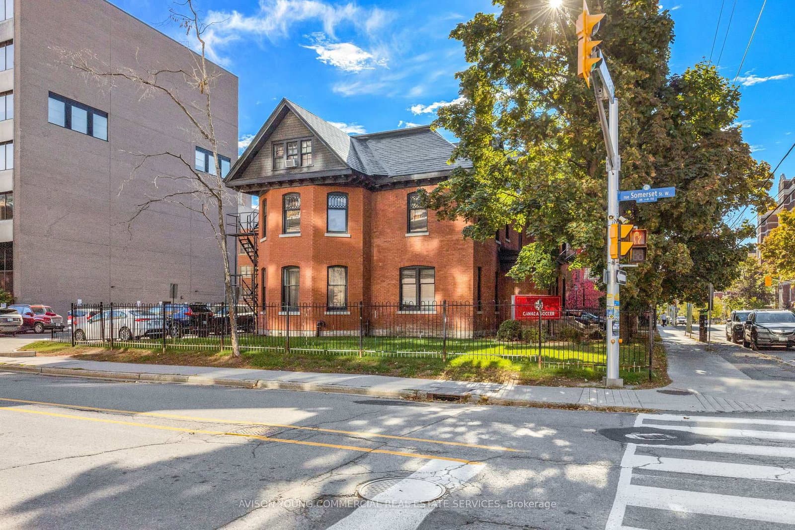 237-239 Metcalfe Street, Ottawa, ON — photo 2
