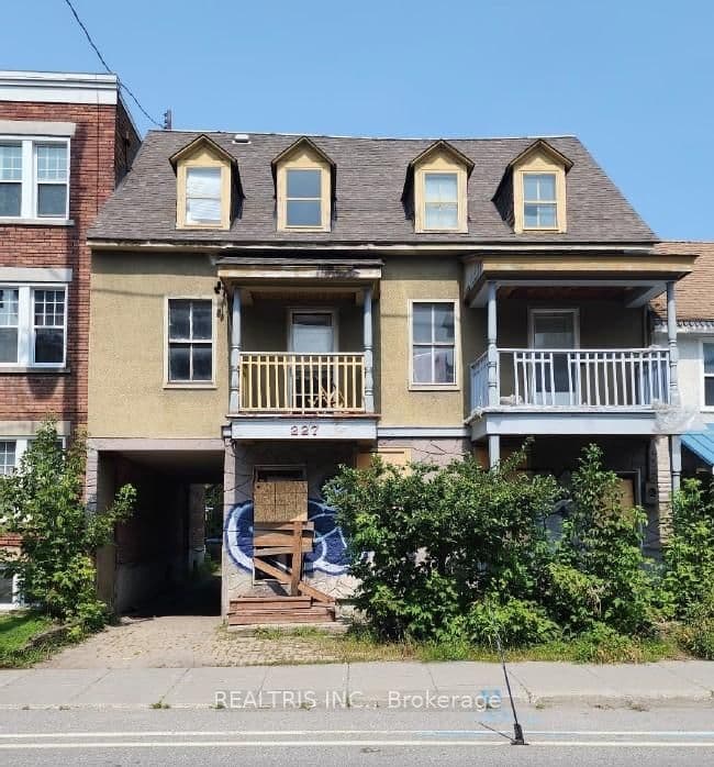227-229 St. Patrick Street, Ottawa, ON