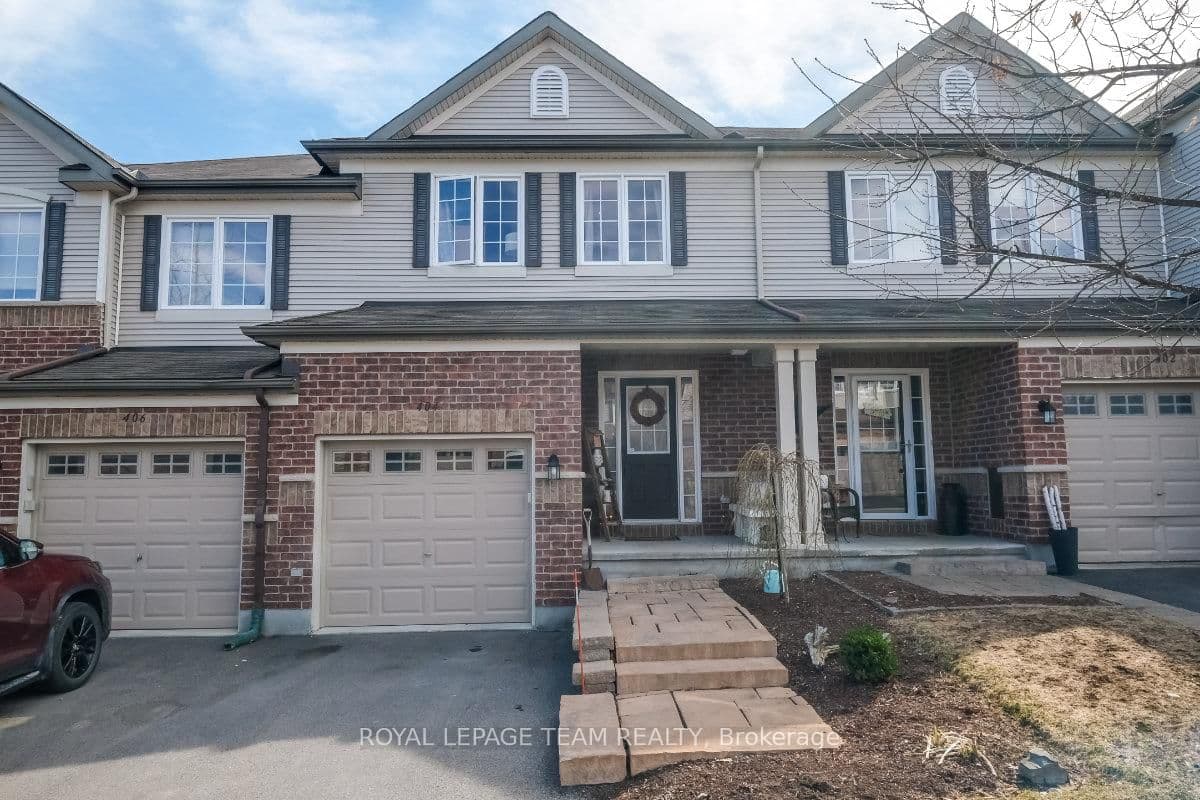 404 Heathrow Private, Stittsville, ON