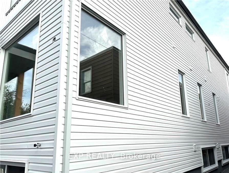 A + B - 25 O'meara Street, Ottawa, ON — photo 3