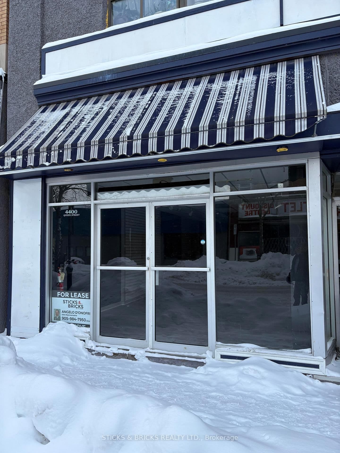 1 - 4400 Queen Street, Niagara Falls, ON