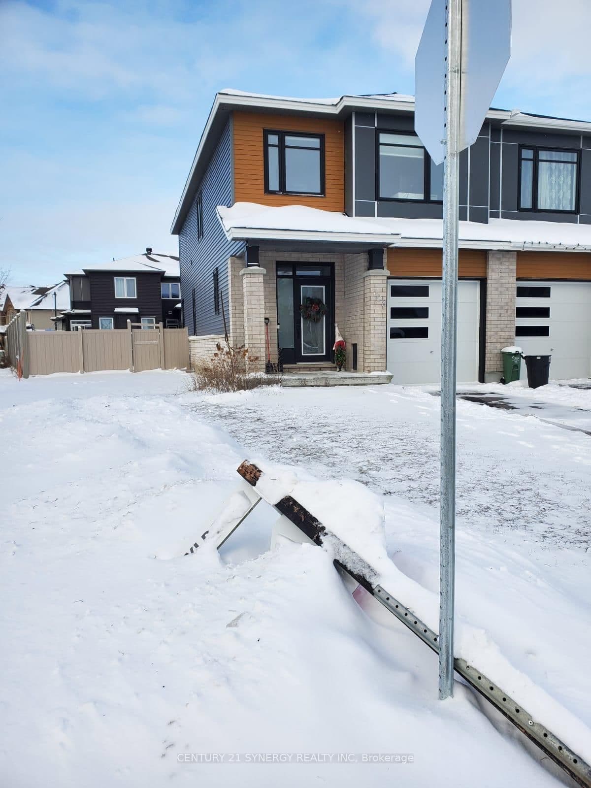 708 Taliesin Crescent, Ottawa, ON