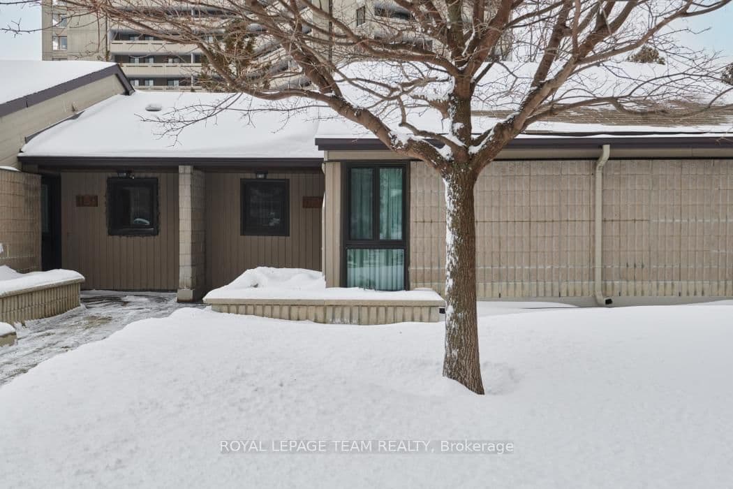 1137 Ambleside Drive, Ottawa, ON